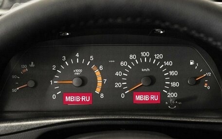 Chevrolet Niva I рестайлинг, 2013 год, 542 900 рублей, 8 фотография