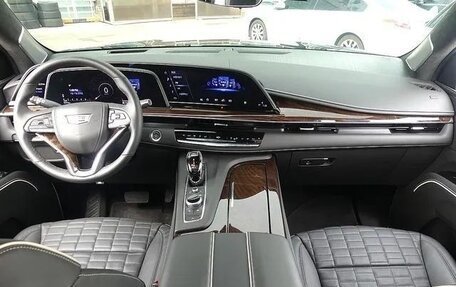 Cadillac Escalade V, 2022 год, 11 355 602 рублей, 4 фотография