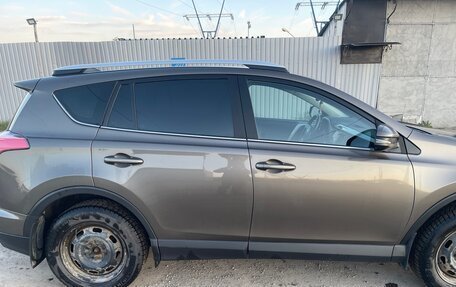 Toyota RAV4, 2017 год, 2 050 000 рублей, 3 фотография