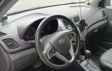Hyundai Solaris II рестайлинг, 2013 год, 1 040 000 рублей, 10 фотография