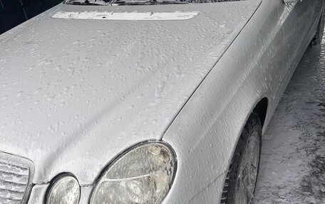 Mercedes-Benz E-Класс, 2005 год, 1 000 000 рублей, 8 фотография