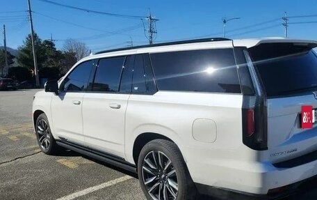 Cadillac Escalade V, 2022 год, 15 851 438 рублей, 5 фотография