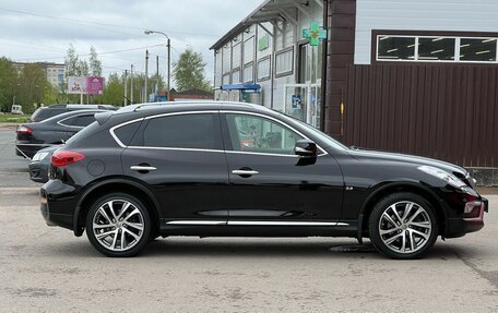 Infiniti QX50 I рестайлинг, 2016 год, 2 480 000 рублей, 1 фотография