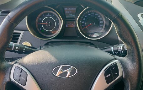 Hyundai Elantra V, 2011 год, 980 000 рублей, 9 фотография