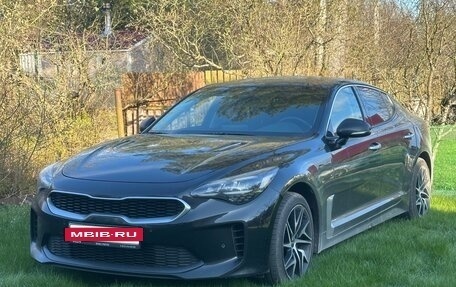 KIA Stinger I, 2022 год, 3 200 000 рублей, 2 фотография