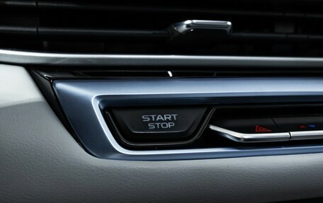 Geely Emgrand, 2023 год, 1 649 700 рублей, 23 фотография