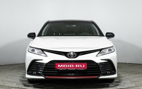 Toyota Camry, 2021 год, 3 499 700 рублей, 2 фотография