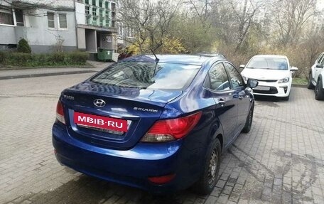 Hyundai Solaris II рестайлинг, 2012 год, 4 фотография