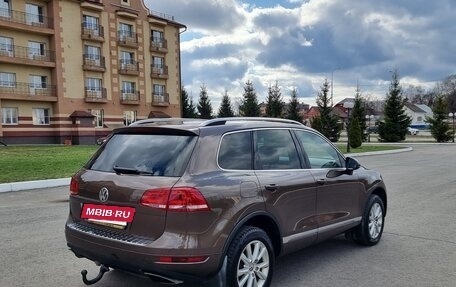 Volkswagen Touareg III, 2013 год, 1 985 000 рублей, 3 фотография
