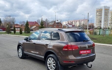 Volkswagen Touareg III, 2013 год, 1 985 000 рублей, 6 фотография