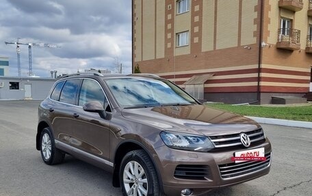 Volkswagen Touareg III, 2013 год, 1 985 000 рублей, 10 фотография