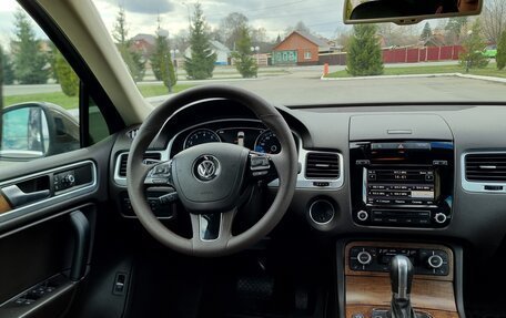 Volkswagen Touareg III, 2013 год, 1 985 000 рублей, 18 фотография