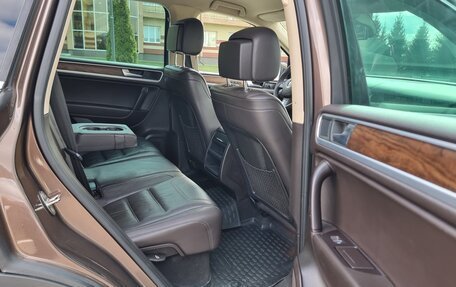 Volkswagen Touareg III, 2013 год, 1 985 000 рублей, 29 фотография