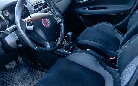 Fiat Punto III Punto Evo рестайлинг, 2012 год, 550 000 рублей, 7 фотография