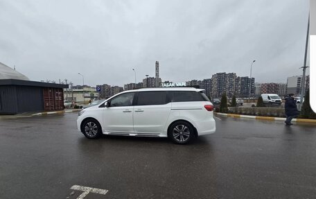 KIA Carnival III, 2018 год, 1 270 000 рублей, 7 фотография