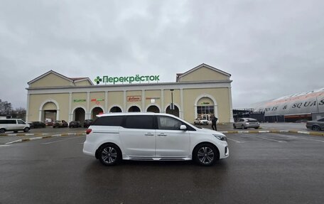 KIA Carnival III, 2018 год, 1 270 000 рублей, 6 фотография