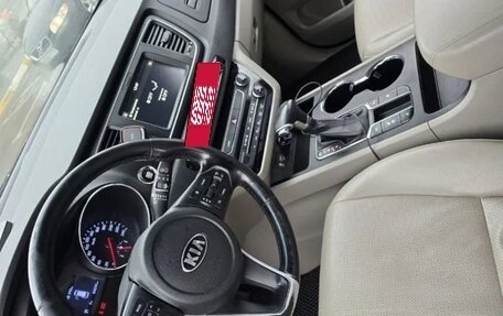 KIA Carnival III, 2018 год, 1 270 000 рублей, 9 фотография