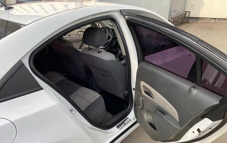 Chevrolet Cruze II, 2010 год, 689 000 рублей, 14 фотография