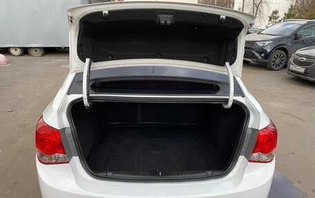 Chevrolet Cruze II, 2010 год, 689 000 рублей, 23 фотография