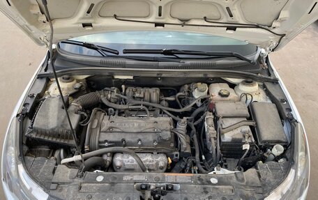 Chevrolet Cruze II, 2010 год, 689 000 рублей, 29 фотография