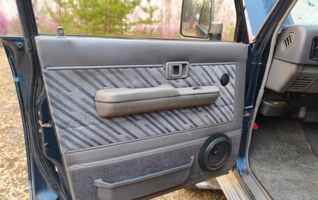 Toyota Land Cruiser Prado 70, 1994 год, 1 860 000 рублей, 24 фотография