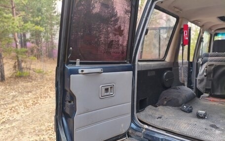 Toyota Land Cruiser Prado 70, 1994 год, 1 860 000 рублей, 27 фотография