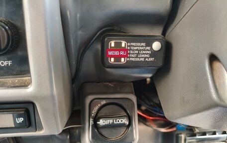 Toyota Land Cruiser Prado 70, 1994 год, 1 860 000 рублей, 37 фотография