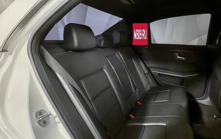 Mercedes-Benz E-Класс, 2011 год, 1 445 000 рублей, 12 фотография