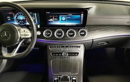 Mercedes-Benz E-Класс, 2018 год, 3 999 700 рублей, 11 фотография