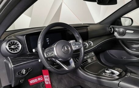 Mercedes-Benz E-Класс, 2018 год, 3 999 700 рублей, 14 фотография