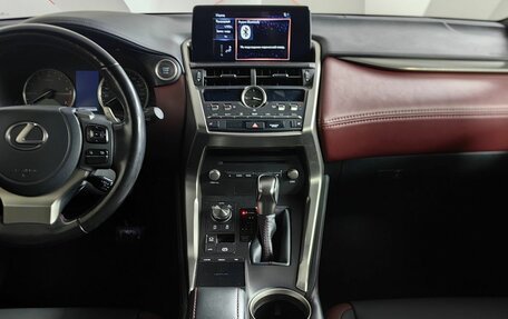 Lexus NX I, 2020 год, 3 000 000 рублей, 11 фотография
