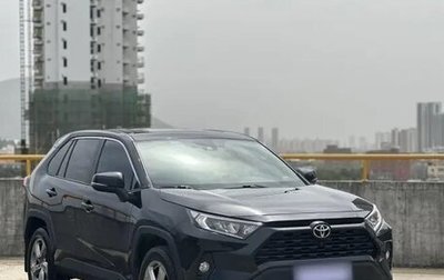Toyota RAV4, 2021 год, 2 340 000 рублей, 1 фотография