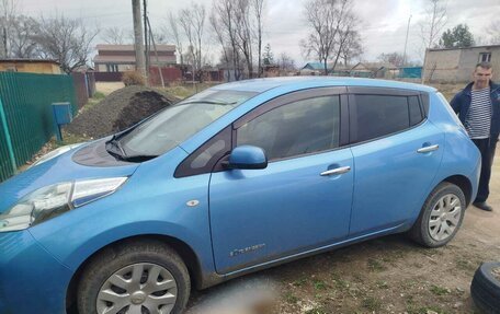 Nissan Leaf I, 2013 год, 450 000 рублей, 9 фотография