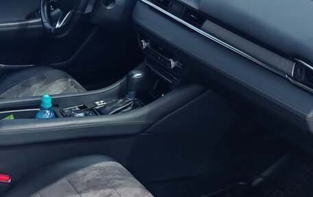 Mazda 6, 2021 год, 2 950 000 рублей, 10 фотография