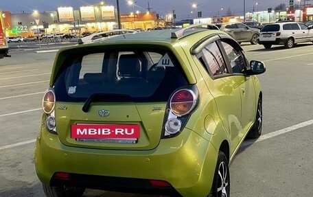 Chevrolet Spark III, 2011 год, 665 000 рублей, 5 фотография