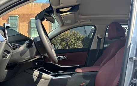 BMW i3 I01 рестайлинг, 2023 год, 2 400 000 рублей, 8 фотография