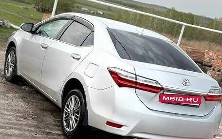 Toyota Corolla, 2018 год, 2 120 000 рублей, 3 фотография