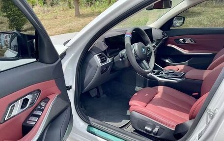BMW i3 I01 рестайлинг, 2023 год, 2 730 000 рублей, 14 фотография