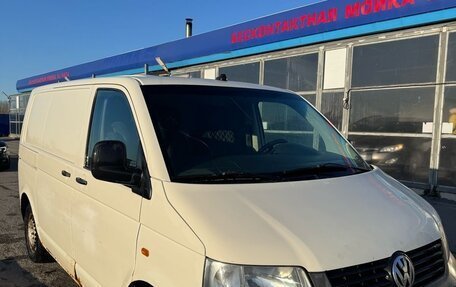 Volkswagen Transporter T5 рестайлинг, 2005 год, 950 000 рублей, 3 фотография