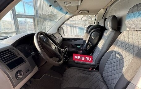 Volkswagen Transporter T5 рестайлинг, 2005 год, 950 000 рублей, 4 фотография