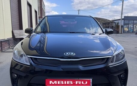 KIA Rio IV, 2017 год, 1 090 000 рублей, 1 фотография