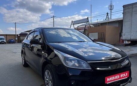 KIA Rio IV, 2017 год, 1 090 000 рублей, 2 фотография