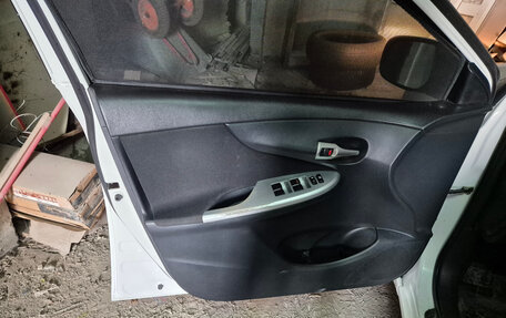 Toyota Corolla, 2012 год, 950 000 рублей, 10 фотография