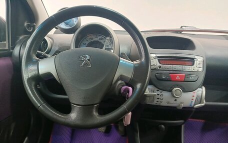 Peugeot 107 I рестайлинг, 2013 год, 519 000 рублей, 14 фотография