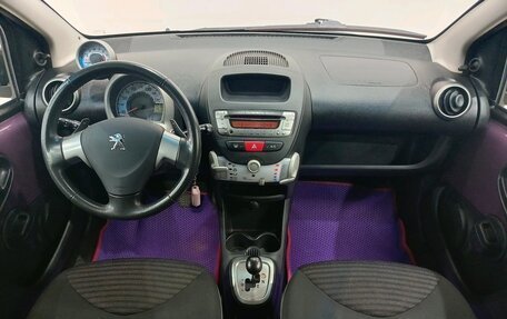 Peugeot 107 I рестайлинг, 2013 год, 519 000 рублей, 13 фотография