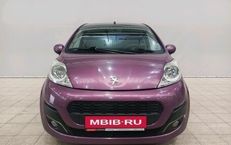 Peugeot 107 I рестайлинг, 2013 год, 519 000 рублей, 2 фотография