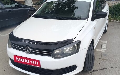 Volkswagen Polo VI (EU Market), 2012 год, 600 000 рублей, 2 фотография