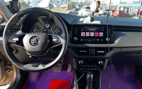 Skoda Rapid II, 2021 год, 1 700 000 рублей, 11 фотография