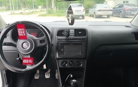 Volkswagen Polo VI (EU Market), 2012 год, 600 000 рублей, 12 фотография