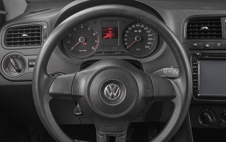 Volkswagen Polo VI (EU Market), 2011 год, 629 000 рублей, 11 фотография